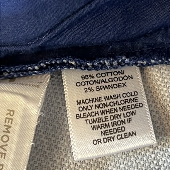 LOFT The Riviera 4" Short Navy Flamingo Size 8 - Picture 11 of 14